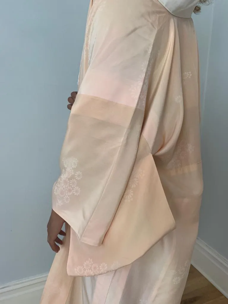 Vintage Japanese silk kimono in blush